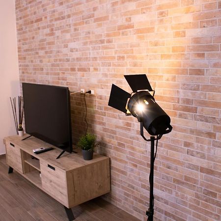 Dionisea Apartment Сиракуза Екстериор снимка