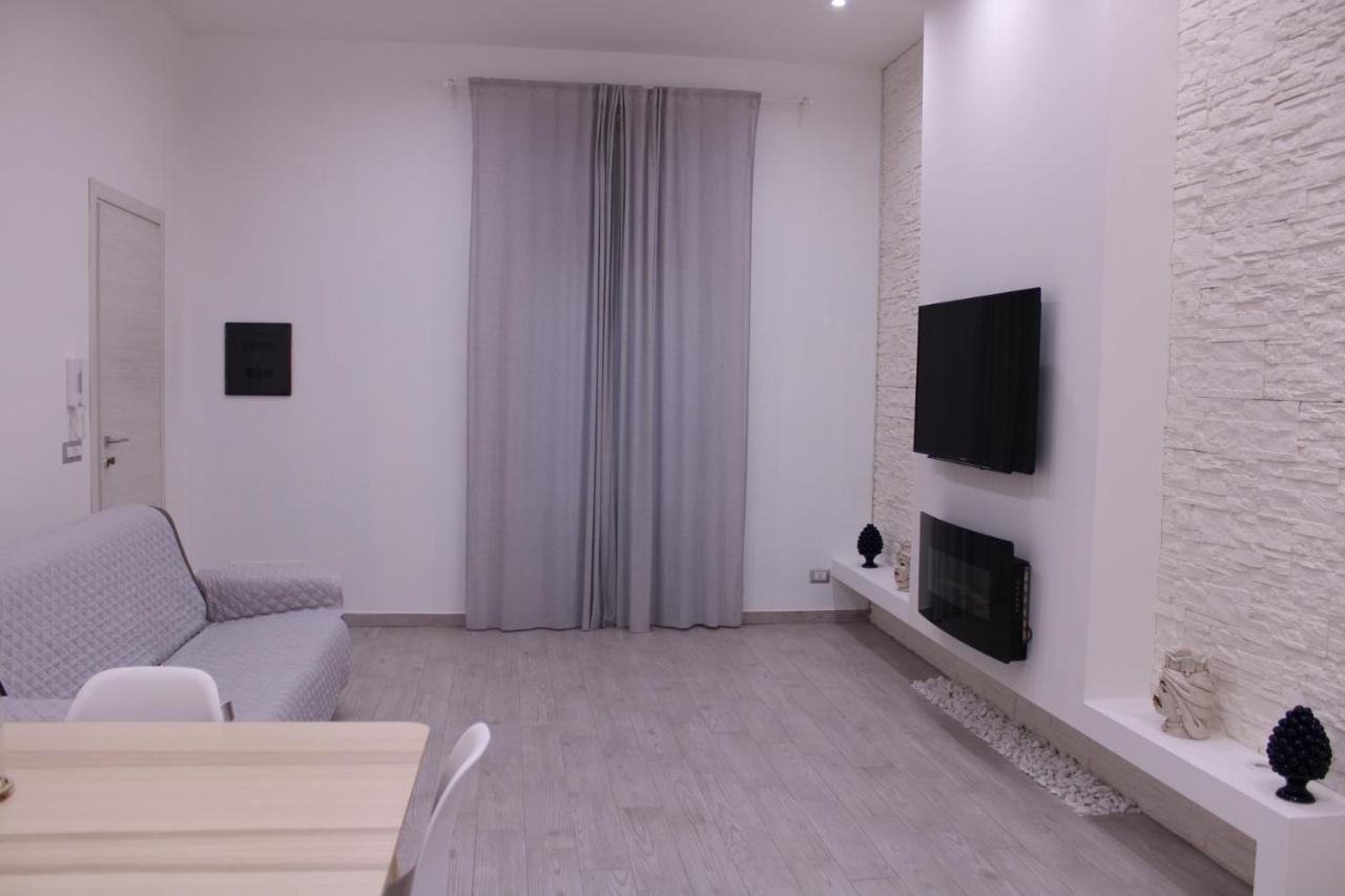 Dionisea Apartment Сиракуза Екстериор снимка