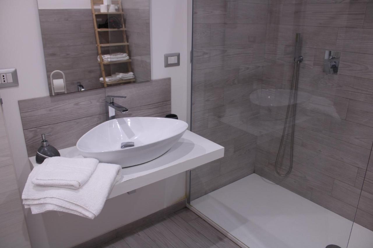 Dionisea Apartment Сиракуза Екстериор снимка