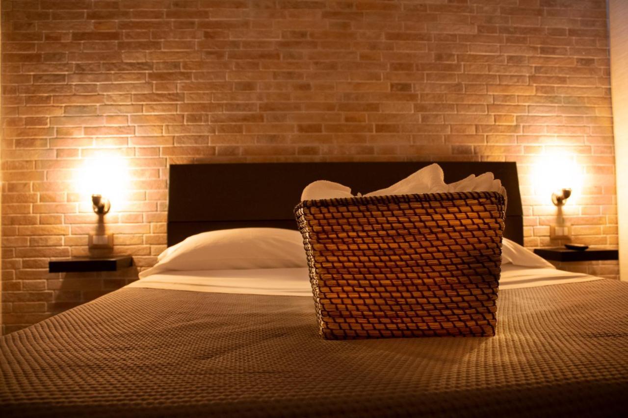Dionisea Apartment Сиракуза Екстериор снимка